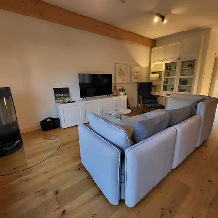 アパート Paul&peggy リリエンタール